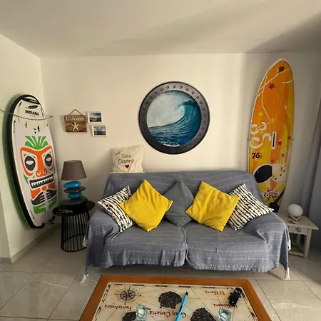 Casa Destino アパート コラレホ